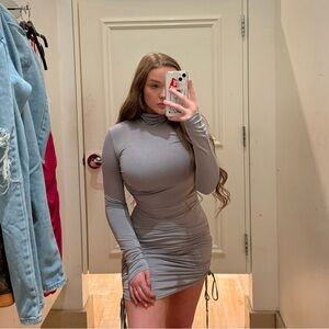 Forever 21 Gray Fitted Bodycon Long Sleeve Ruched Side Midi Dress Medium M